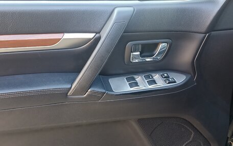 Mitsubishi Pajero IV, 2008 год, 1 750 000 рублей, 13 фотография