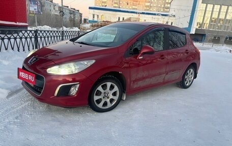 Peugeot 308 II, 2011 год, 650 000 рублей, 2 фотография