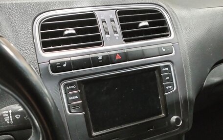 Volkswagen Polo VI (EU Market), 2020 год, 1 240 000 рублей, 8 фотография