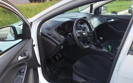 Ford Focus III, 2017 год, 655 000 рублей, 2 фотография