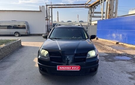 Mitsubishi Outlander III рестайлинг 3, 2003 год, 299 000 рублей, 1 фотография