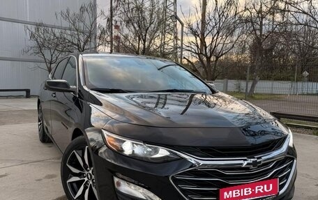 Chevrolet Malibu IX, 2019 год, 1 580 000 рублей, 1 фотография