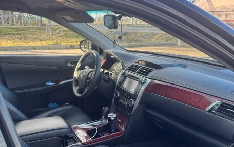 Toyota Camry, 2013 год, 1 700 000 рублей, 3 фотография