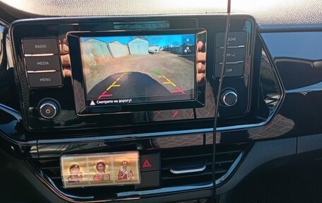 Volkswagen Polo VI (EU Market), 2021 год, 1 750 000 рублей, 17 фотография