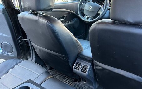 Renault Megane III, 2014 год, 700 000 рублей, 20 фотография