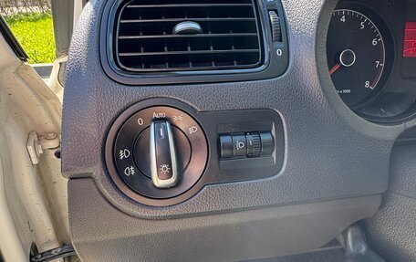 Volkswagen Polo VI (EU Market), 2013 год, 930 000 рублей, 10 фотография