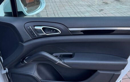 Porsche Cayenne III, 2015 год, 4 450 000 рублей, 24 фотография