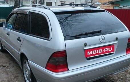 Mercedes-Benz C-Класс, 1998 год, 580 000 рублей, 3 фотография