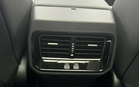 Toyota RAV4, 2026 год, 4 900 000 рублей, 18 фотография