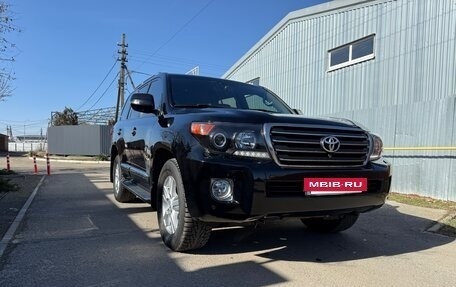 Toyota Land Cruiser 200, 2014 год, 6 000 000 рублей, 4 фотография
