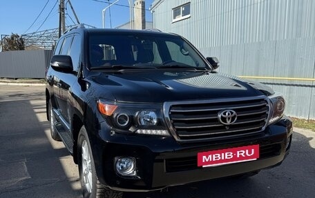 Toyota Land Cruiser 200, 2014 год, 6 000 000 рублей, 2 фотография
