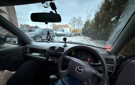 Mazda Demio III (DE), 2002 год, 235 000 рублей, 9 фотография