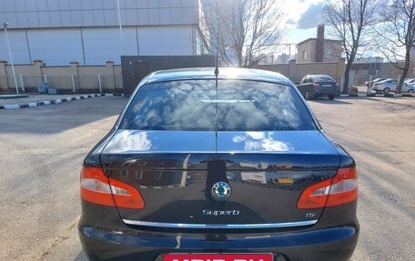 Skoda Superb III рестайлинг, 2008 год, 1 600 000 рублей, 6 фотография