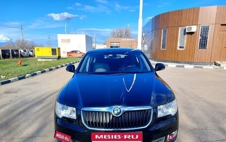 Skoda Superb III рестайлинг, 2008 год, 1 600 000 рублей, 2 фотография