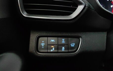 Hyundai Santa Fe IV, 2018 год, 2 998 000 рублей, 22 фотография