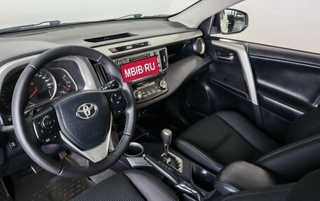 Toyota RAV4, 2014 год, 2 099 000 рублей, 9 фотография
