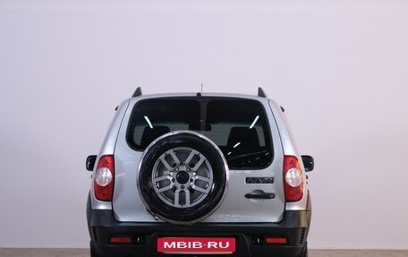 Chevrolet Niva I рестайлинг, 2020 год, 969 000 рублей, 6 фотография