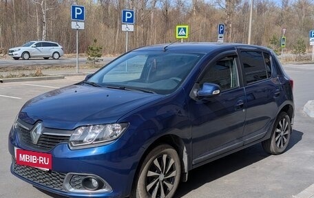 Renault Sandero II рестайлинг, 2014 год, 950 000 рублей, 2 фотография