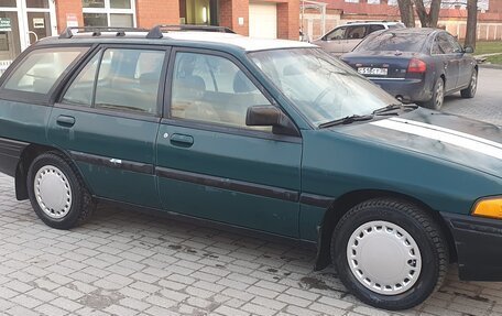 Ford Escort (North America) II, 1993 год, 215 000 рублей, 3 фотография