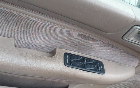 Ford Escort (North America) II, 1993 год, 215 000 рублей, 17 фотография