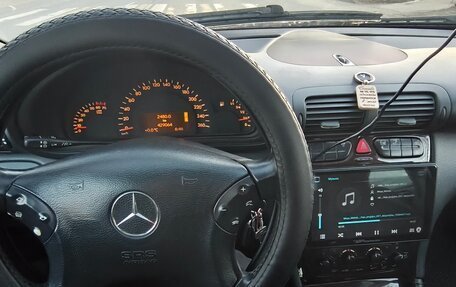 Mercedes-Benz C-Класс, 2003 год, 450 000 рублей, 6 фотография