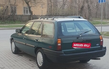 Ford Escort (North America) II, 1993 год, 215 000 рублей, 6 фотография