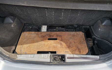 Toyota Vitz, 2000 год, 335 000 рублей, 7 фотография