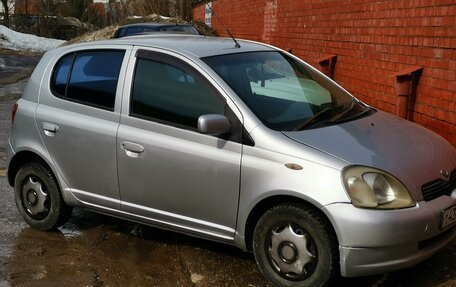 Toyota Vitz, 2000 год, 335 000 рублей, 8 фотография