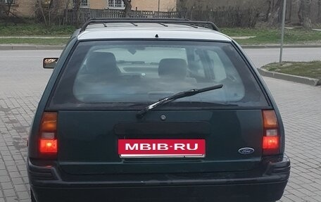 Ford Escort (North America) II, 1993 год, 215 000 рублей, 26 фотография