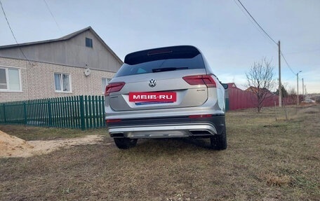 Volkswagen Tiguan II, 2019 год, 2 550 000 рублей, 7 фотография