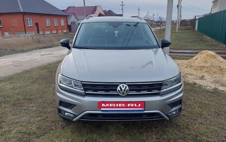 Volkswagen Tiguan II, 2019 год, 2 550 000 рублей, 2 фотография