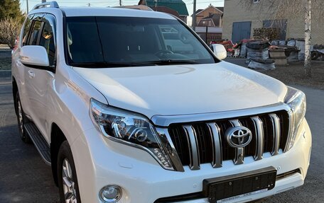 Toyota Land Cruiser Prado 150 рестайлинг 2, 2015 год, 4 270 000 рублей, 7 фотография