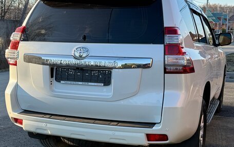 Toyota Land Cruiser Prado 150 рестайлинг 2, 2015 год, 4 270 000 рублей, 12 фотография