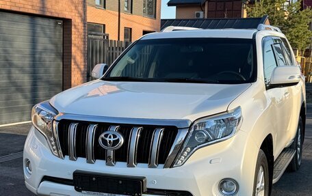 Toyota Land Cruiser Prado 150 рестайлинг 2, 2015 год, 4 270 000 рублей, 19 фотография