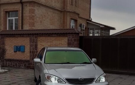 Toyota Camry V40, 2003 год, 920 000 рублей, 2 фотография