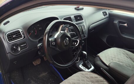 Volkswagen Polo VI (EU Market), 2018 год, 900 000 рублей, 8 фотография