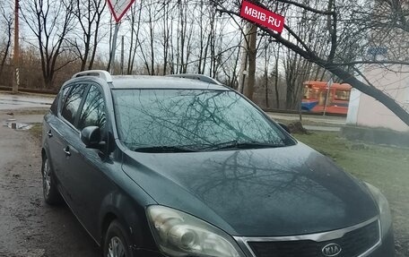 KIA cee'd I рестайлинг, 2010 год, 365 000 рублей, 2 фотография