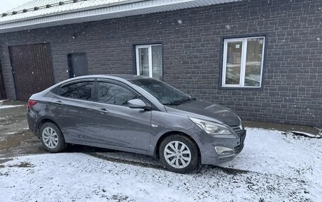 Hyundai Solaris II рестайлинг, 2015 год, 550 000 рублей, 11 фотография
