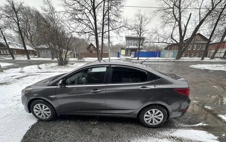 Hyundai Solaris II рестайлинг, 2015 год, 550 000 рублей, 8 фотография