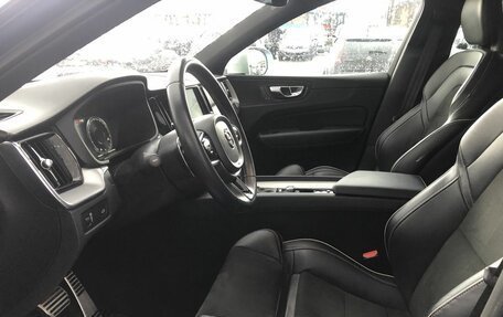 Volvo XC60 II, 2018 год, 3 450 000 рублей, 9 фотография