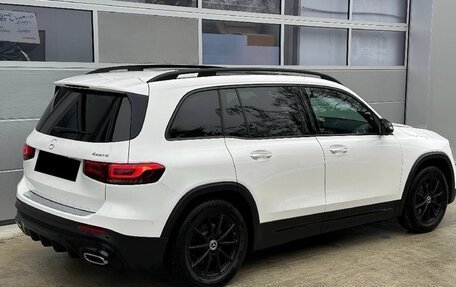 Mercedes-Benz GLB, 2023 год, 5 195 000 рублей, 3 фотография