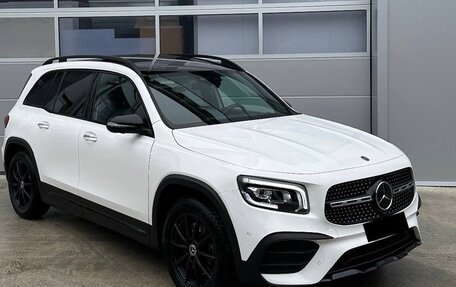 Mercedes-Benz GLB, 2023 год, 5 195 000 рублей, 2 фотография