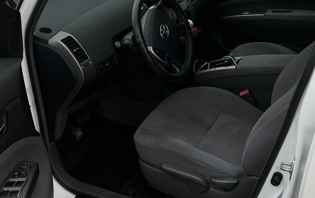 Toyota Prius, 2008 год, 600 000 рублей, 12 фотография