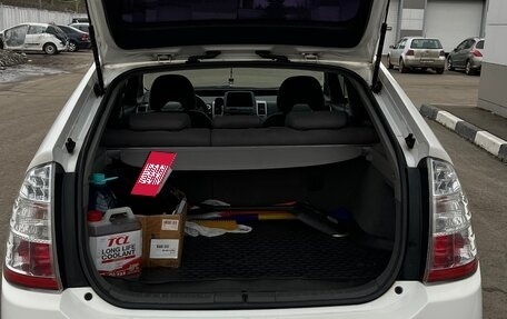 Toyota Prius, 2008 год, 600 000 рублей, 11 фотография