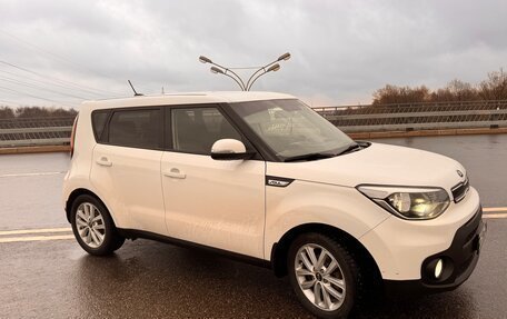 KIA Soul II рестайлинг, 2017 год, 1 490 000 рублей, 3 фотография