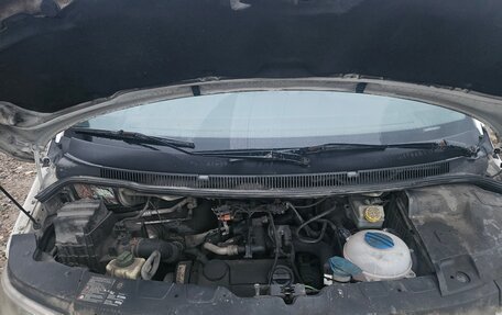 Volkswagen Transporter T5 рестайлинг, 2008 год, 850 000 рублей, 10 фотография