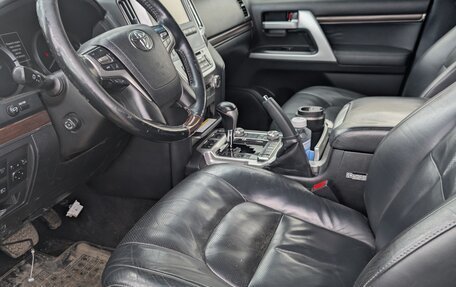 Toyota Land Cruiser 200, 2016 год, 3 700 000 рублей, 9 фотография