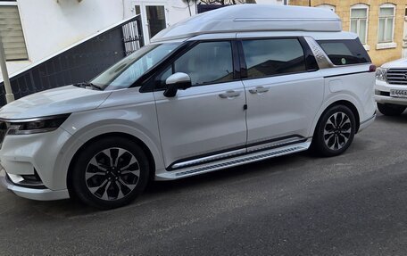 KIA Carnival, 2021 год, 4 250 000 рублей, 2 фотография