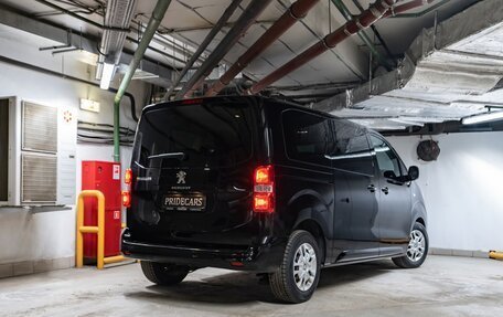 Peugeot Traveller I, 2021 год, 2 800 000 рублей, 5 фотография