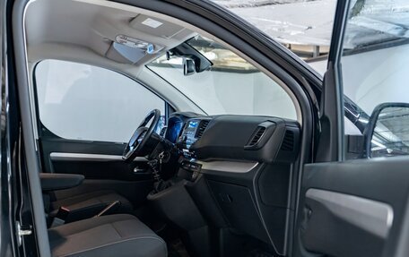 Peugeot Traveller I, 2021 год, 2 800 000 рублей, 11 фотография